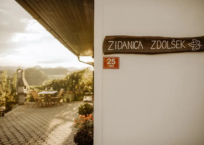 Holiday home Vineyard Zdolsek Smarje pri Jelsah