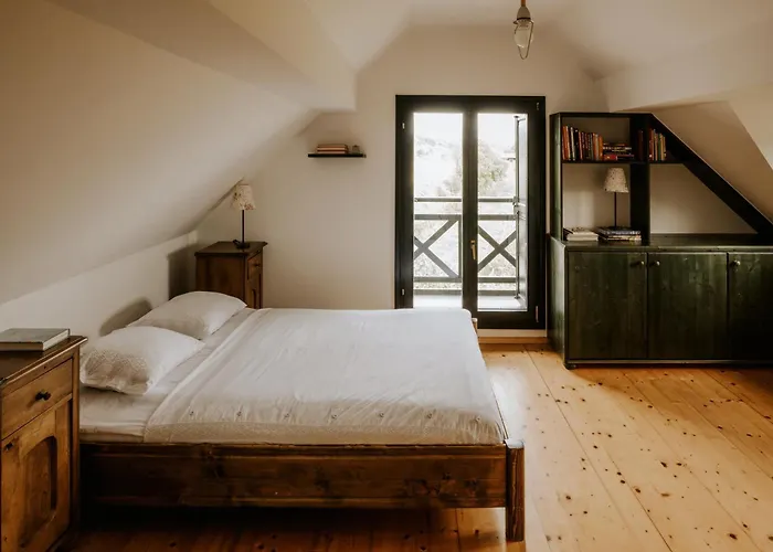 Vineyard Zdolsek * Smarje pri Jelsah